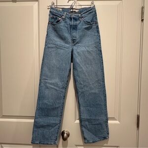 Levi’s ribcage straight jeans